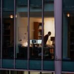 கனடாவில் தொழில்புரிவோர் உலகில் அதிக அழுத்தத்தில் உள்ளனர்! ஆய்வுத் தகவல்