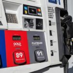 மத்திய கிழ்க்கு போர் பதற்றம் காரணமாக கனடாவில் எரிபொருள் விலை உயர்வு: வாகன ஓட்டுநர்கள் கடும் திண்டாட்டம்!