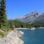 Banff தேசிய பூங்காவில் படகு சவாரிக்குத் தடை: நீர்வாழ் உயிரினங்களைப் பாதுகாக்க அதிரடி முடிவு!