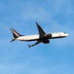 விமானப் பயணிகளுக்கு கூடுதல் சுமை – கூடுதல் கட்டணம் விதிக்கும் எயார் கனடா!