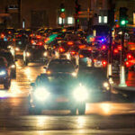 வாகன விளக்குகளின் அதிகப்படியான வெளிச்சம் – பொதுமக்களிடம் கருத்து கோருகிறது ட்ரான்ஸ்போர்ட் கனடா!