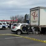 பிராம்ப்டனில் கோர விபத்து – எஸ்.யு.வி கார் லொரியின் அடியில் சிக்கி நபர் பலி!