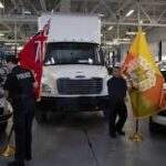 கனடாவில் மிகப்பெரிய தங்க திருட்டு – குற்றவாளிக்கு 4 ஆண்டுகள் சிறை – 22 மில்லியன் டொலர் அபராதம்!