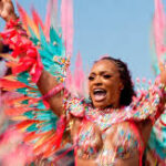 Toronto-வில் களைகட்டிய வை Caribbean Carnival Grand Parade! வட அமெரிக்காவின் மிகப்பெரிய பிரமாண்ட திருவிழா!