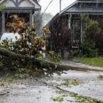 Toronto-வை தாக்கிய புயல் எப்படி உருவானது?